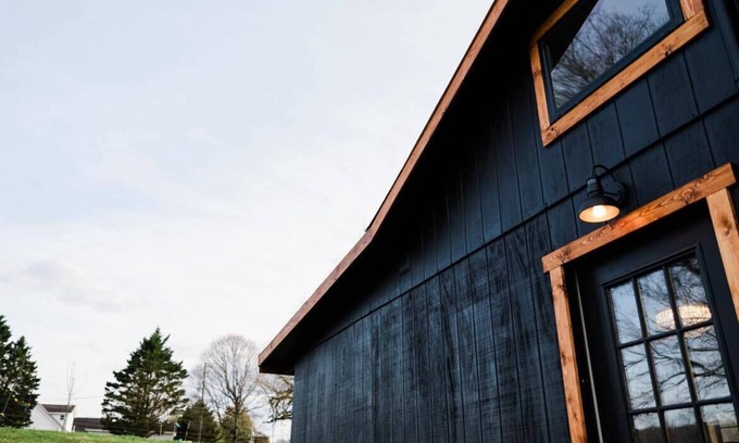 Rising Fawn House | Tranquil Valley Retreat with Scenic Views and Family Amenities
