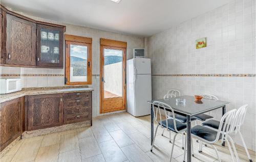 Torres House | Inviting Torres Hotel with Kitchenette & Family-Friendly Pool