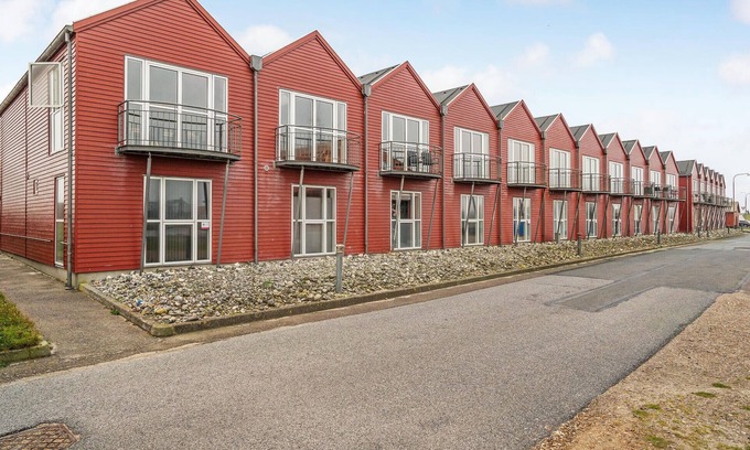 Thorsminde House | Inviting 3-Bedroom Getaway in Scenic Ulfborg