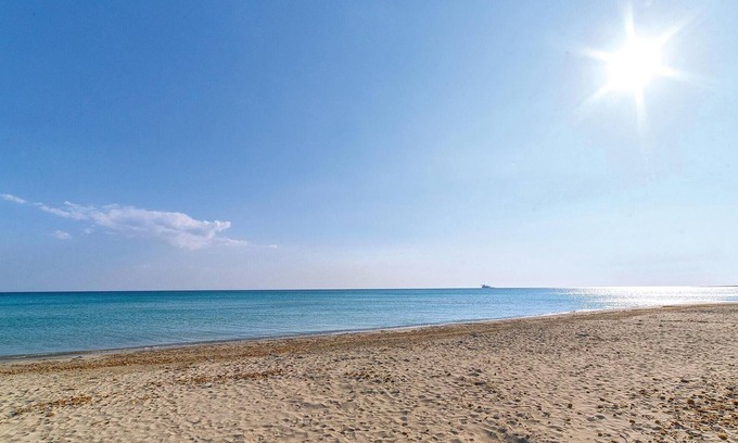 Viareggio House | Unforgettable 4 Bedroom Stay with Ocean Views in Viareggio