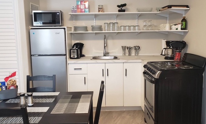 Rideau Heights House | Charming Home Near Downtown Kingston with Pool & Spa