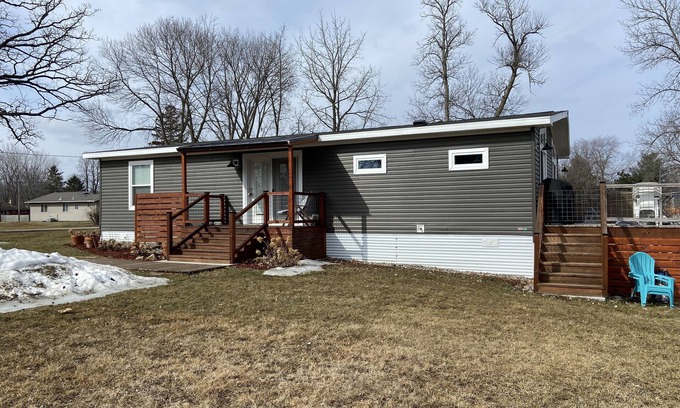 Frontenac House | Serene Getaway at Cozy Home on Frontenac Pond