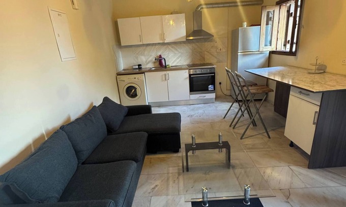Marathounta Apartment | Cozy home with Fireplace
