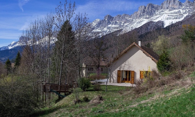 Saint-Andeol House | Charming Getaway in Natural Park Trièves / Vercors