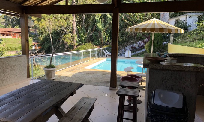 Teresopolis House | Charming Escape with Pool, Fireplace & Ocean Views in RJ