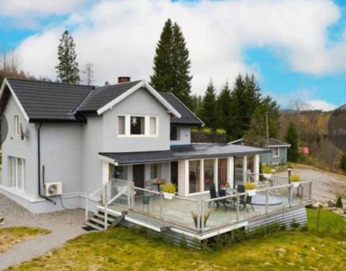 Kongsvinger House | Charming House in Brandaval, Oslo with Hot Tub & Pet Friendly