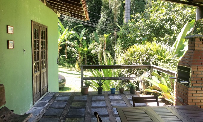 Parque das Palmeiras House | Charming Retreat: Pet-Friendly House in Angra dos Reis