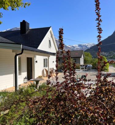 Eidfjord House | Inviting House in Eidfjord: Pet Friendly & Top Rated 9.4