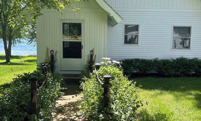 Kendall House | Lakefront Getaway: Cozy House on Swan Lake, Guest Rated 10/10