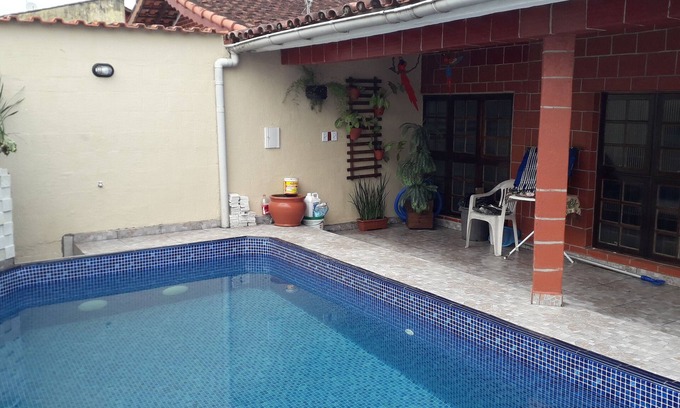 Balneario Itaoca House | Inviting Cozy House SP: Pets Welcome, Pool & Family Fun