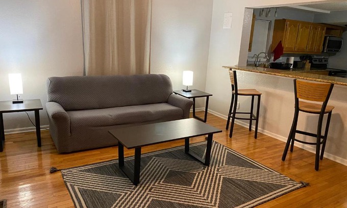 Doling House | Welcoming Home with Free Parking and Child-Friendly Amenities