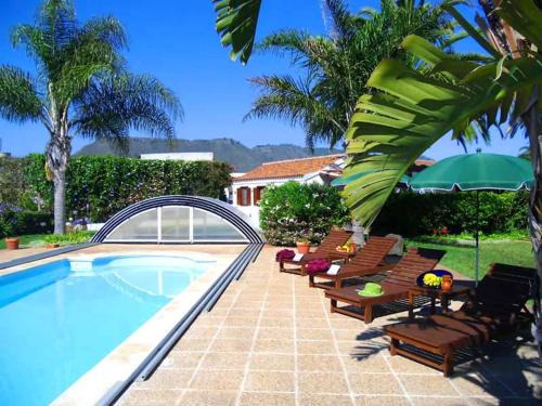 San Cristobal de La Laguna House | Relaxing Retreat in San Cristobal de La Laguna with Pool