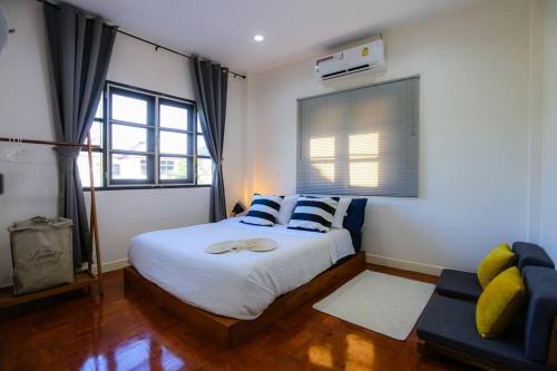 Ban Waen House | Child-Friendly Cozy Hug Home - 4-Star Rated Getaway