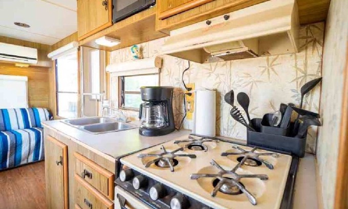 Primera Seccion House | Inviting In-town Retreat - Casa Rumba with Spa & Breakfast