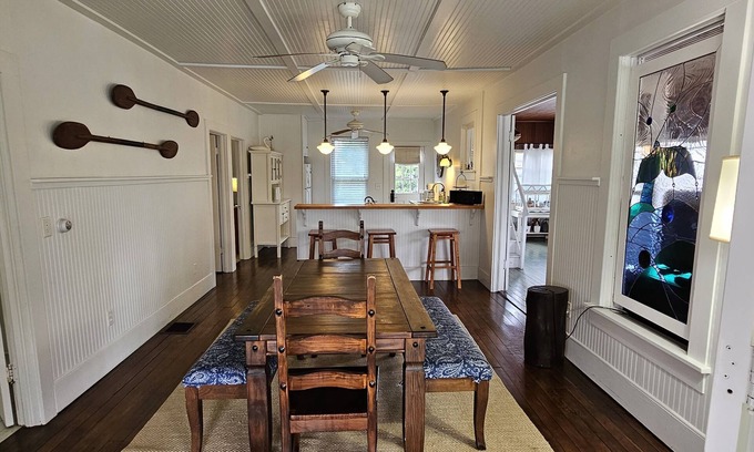 Syracuse Cottage | Charming Lake Cottage: Pet-Friendly Family Retreat
