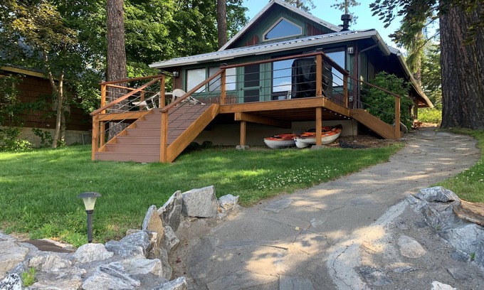 Rathdrum Cabin | Serene Lakefront Cabin with Private Dock & Scenic Views