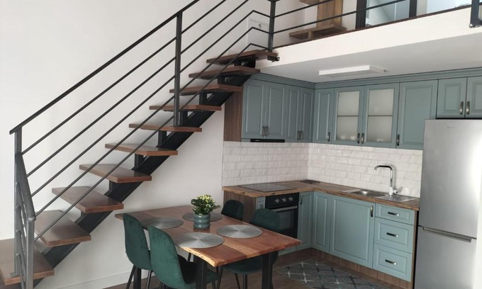Sighetu Marmatiei Apartment | Guest Rated 10/10 Cozy Loft Apartment - Family Friendly Retreat