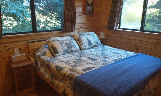Cooperstown Cabin | Inviting Log Cabin Retreat at Warrior Ethos Farm with Pool