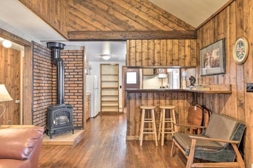 Creede House | Inviting Log Cabin Retreat Perfect for Families in Creede