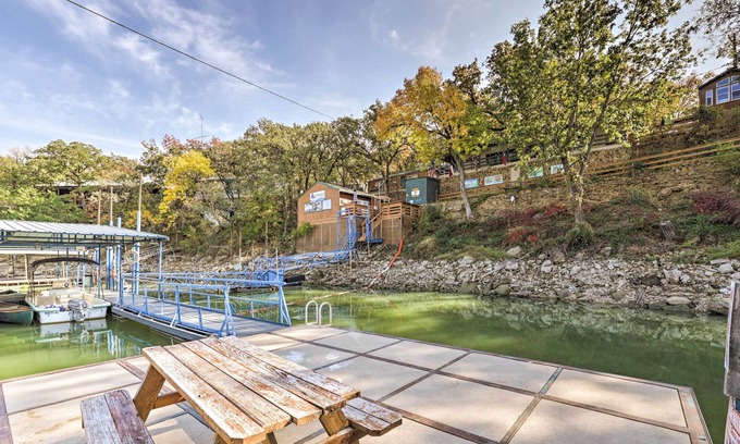 Chico Cabin | Cozy 'Lonestar Cabin' w/ Community Amenities!