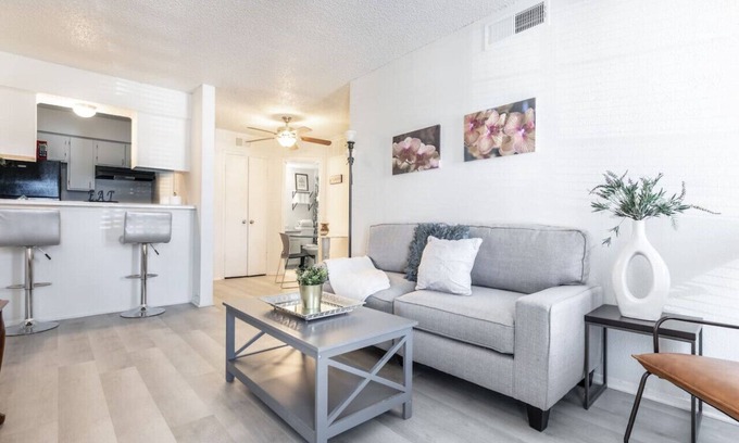 Park Central Apartment | Comfortable Long-Term Apartment with Pool Access in DFW