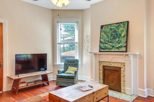 Old Louisville Apartment | Charming Louisville Vacation Rental Near Downtown Attractions