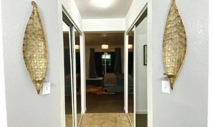 Las Vegas House | Pet-Friendly Retreat Near the Strip with Pool Access