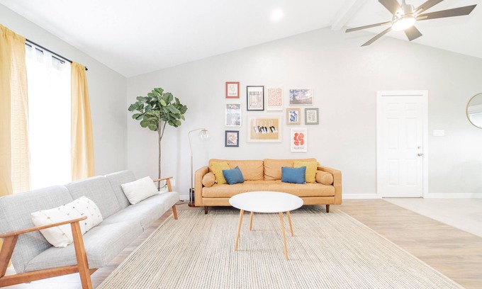 Allen House | Charming Mid Century Modern Retreat in Allen with Spa