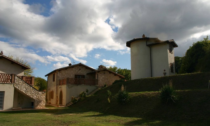 Acquasparta Apartment | Inviting Mini Apartments in a Family-Friendly Country House
