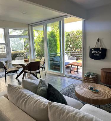 San Clemente Apartment | Cozy Modern Beach Bungalow! Steps to the Beach!