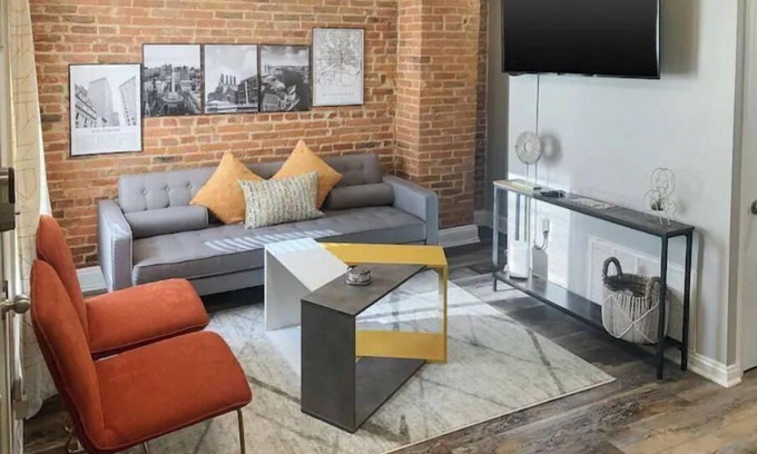 Fells Point Apartment | Modern Micro Apt in Vibrant Fells Point - Guest Rated 9.6