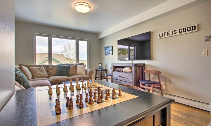 Big Sky Condo | Inviting Montana Condo Steps from Big Sky Resort Awaits