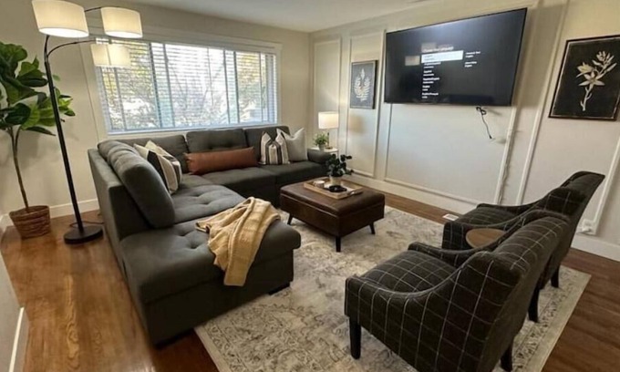 Taylorsville Apartment | Inviting Mountain Retreat with Pet-Friendly Amenities