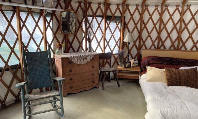 Monkton Apartment | Inviting Mountain Herb Retreat on Organic Farm with Pets Allowed