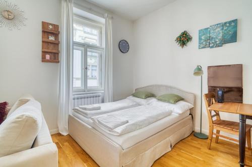 Karlin Apartment | Cozy Nest by Karlín Square