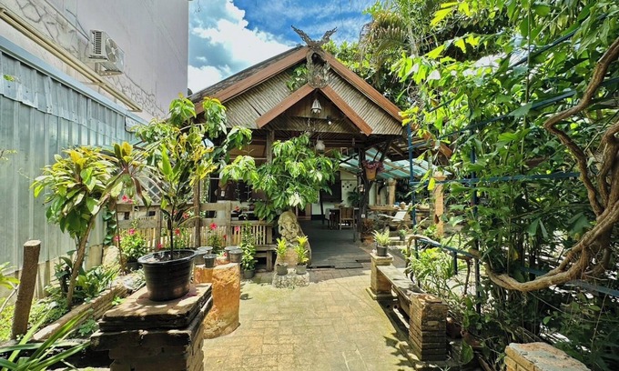 Chiang Mai Bed & Breakfast | Tranquil Escape at Cozy Nest CNX with Spa & Breakfast