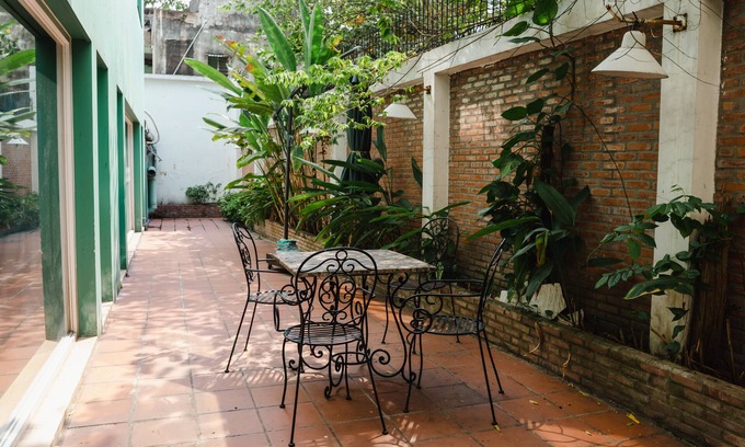Phuong 6 Apartment | Ideal 2BR Retreat in the Heart of Saigon - Guest Rated 10/10