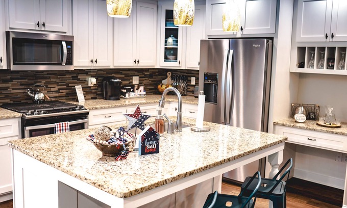 Rainbow City House | Cozy Newly Built Home in Rainbow City with Family Amenities