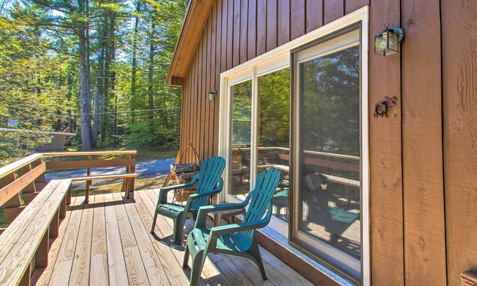 Cranmore Birches Cottage | Inviting North Conway Retreat: Walk to Slopes & Downtown