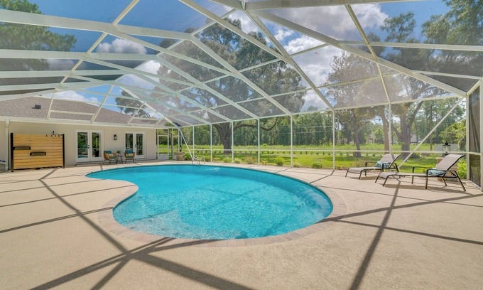 Ocala House | Inviting Ocala Retreat with Pool and Screened Lanai