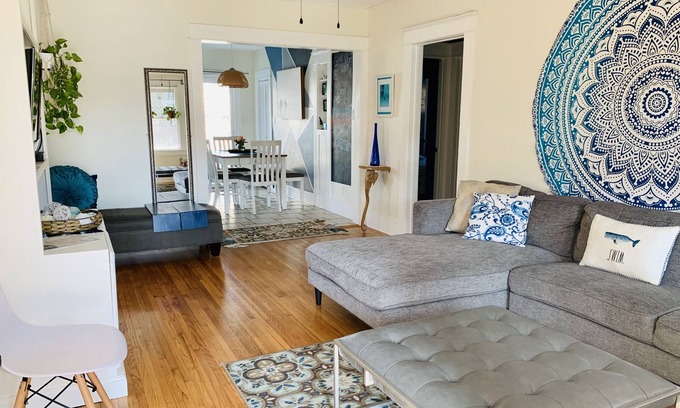 Alamitos Beach House | Cozy Ocean-themed Bungalow near the beach