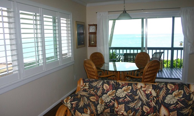 Kawela Bay House | Charming Oceanfront Home Near Kawela Bay - Guest Rated 9.8