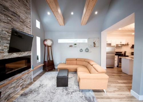 Moncton Apartment | Cozy One Bedroom Apartment- Downtown Moncton