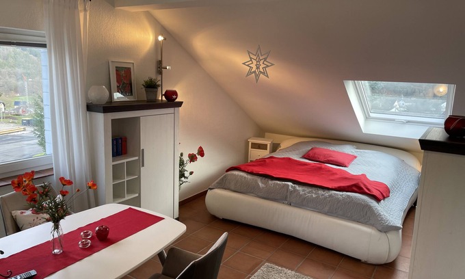 Antweiler Apartment | Inviting One-Room Apartment Near Nürburgring with Breakfast