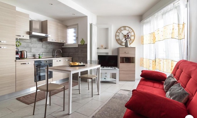 Paradiso Apartment | Pet-Friendly Cozy Paradise with a 9/10 Guest Rating