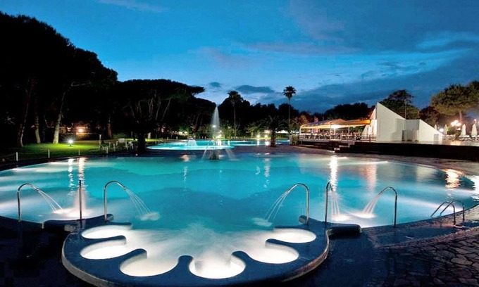Baia Domizia Ski Chalet | Discover Belvilla by OYO Baia Domizia: Family-Friendly Retreat
