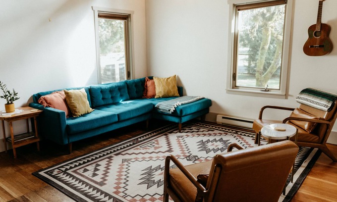 Olympia Cottage | Inviting PNW Cottage with Firepit, Dog Friendly & Ideal Amenities