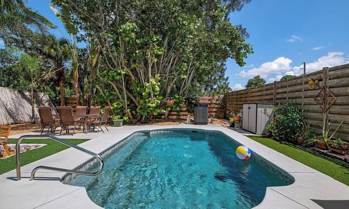 Vamo House | Inviting Pool Home Steps from Siesta Key Beaches