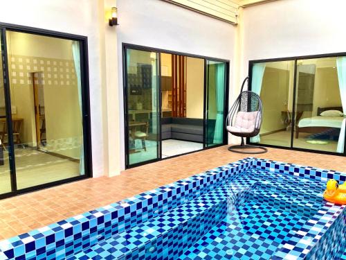 Cherngtalay Villa | Inviting Family Villa with Private Pool and Ocean View