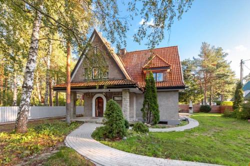 Nomme Villa | Inviting Private House in Nõmme for Family Getaways